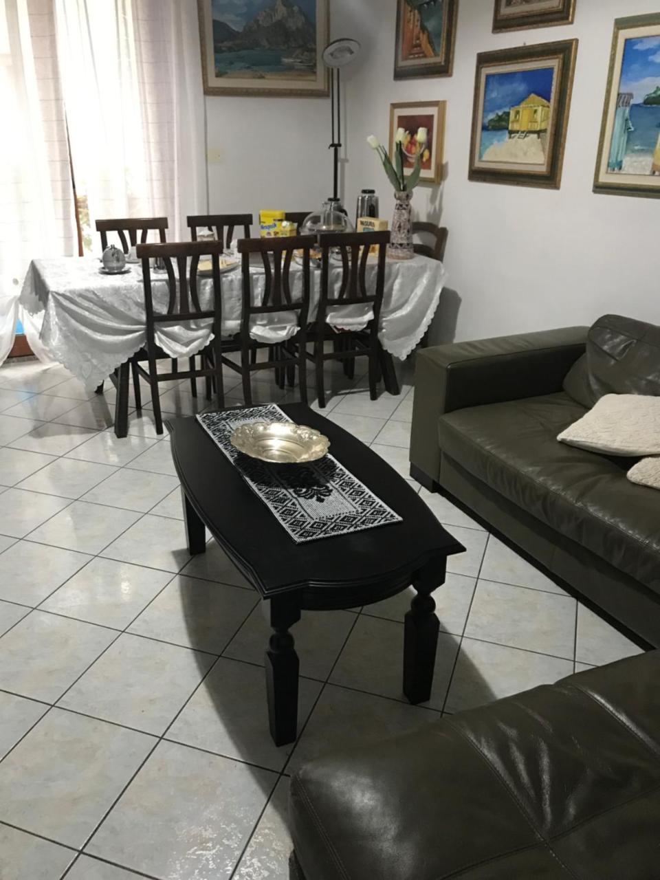 Camere Centro Каляри Екстериор снимка